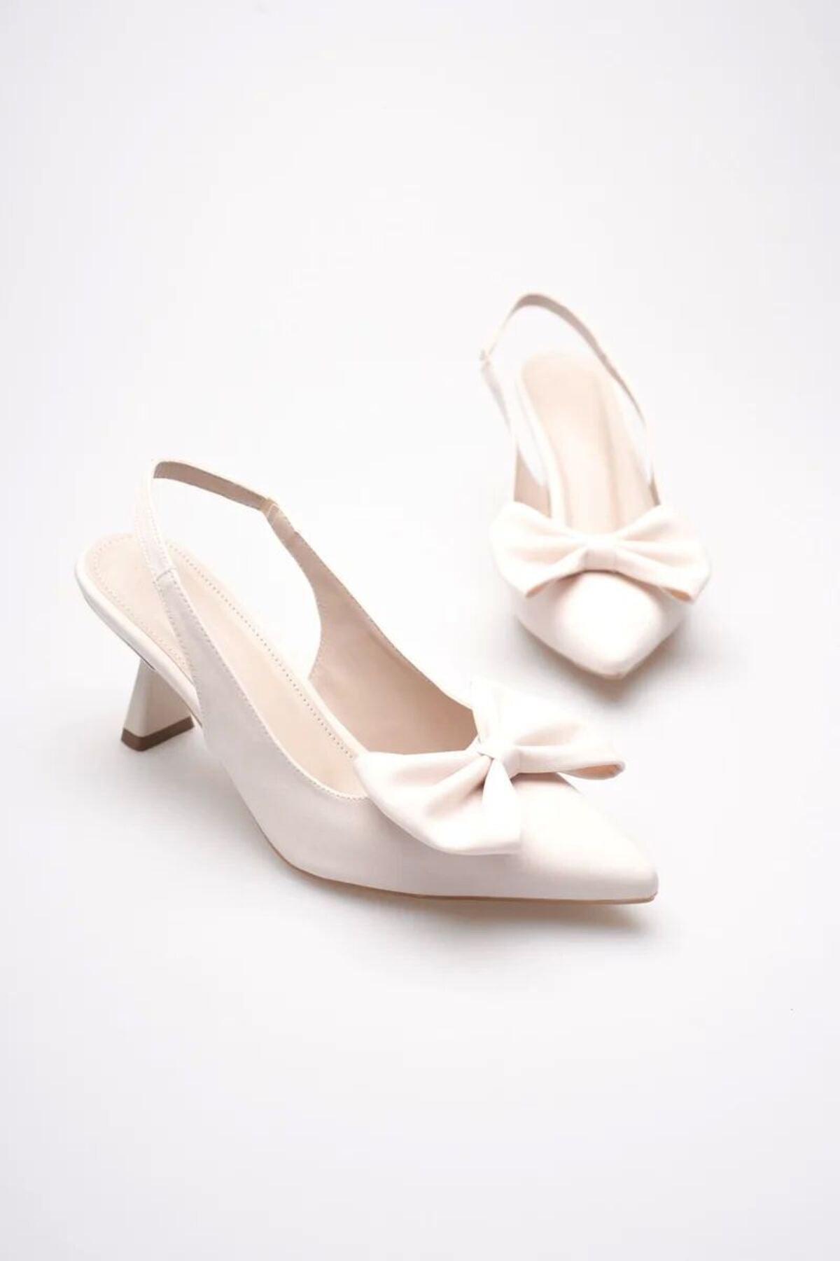 Bej Fiyonklu Kitten Topuklu Slingback Kadın Ayakkabı Sivri