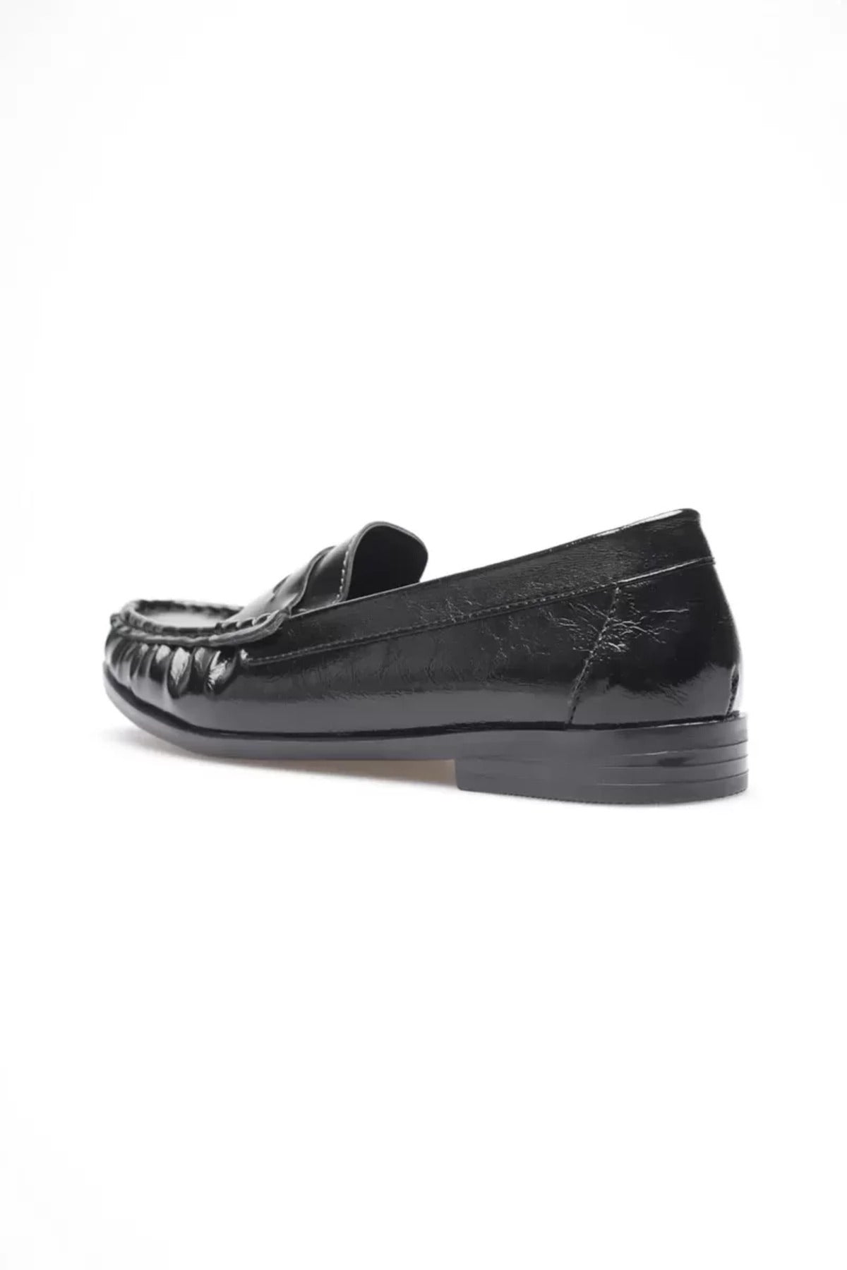 Siyah Parlak Deri Görünümlü Penny Loafer Bağcıksız