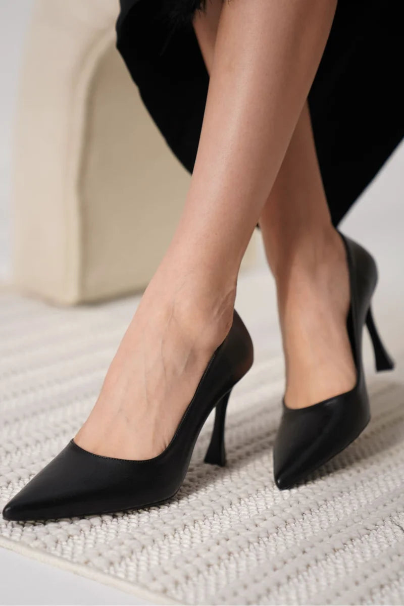 Siyah Cilt Kadın Stiletto Kadın Ayakkabı
