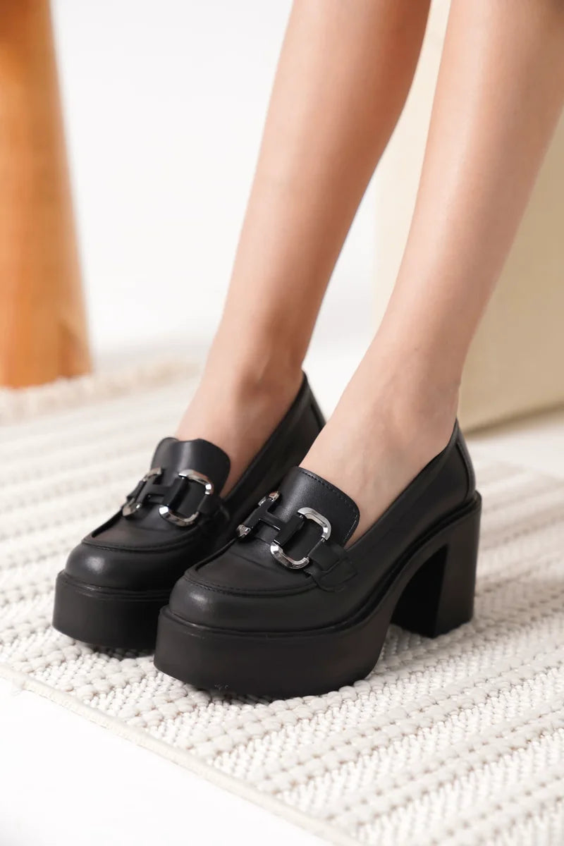 Siyah Gümüş Tokalı Kadın Loafer Kadın Ayakkabı Düz topuklu
