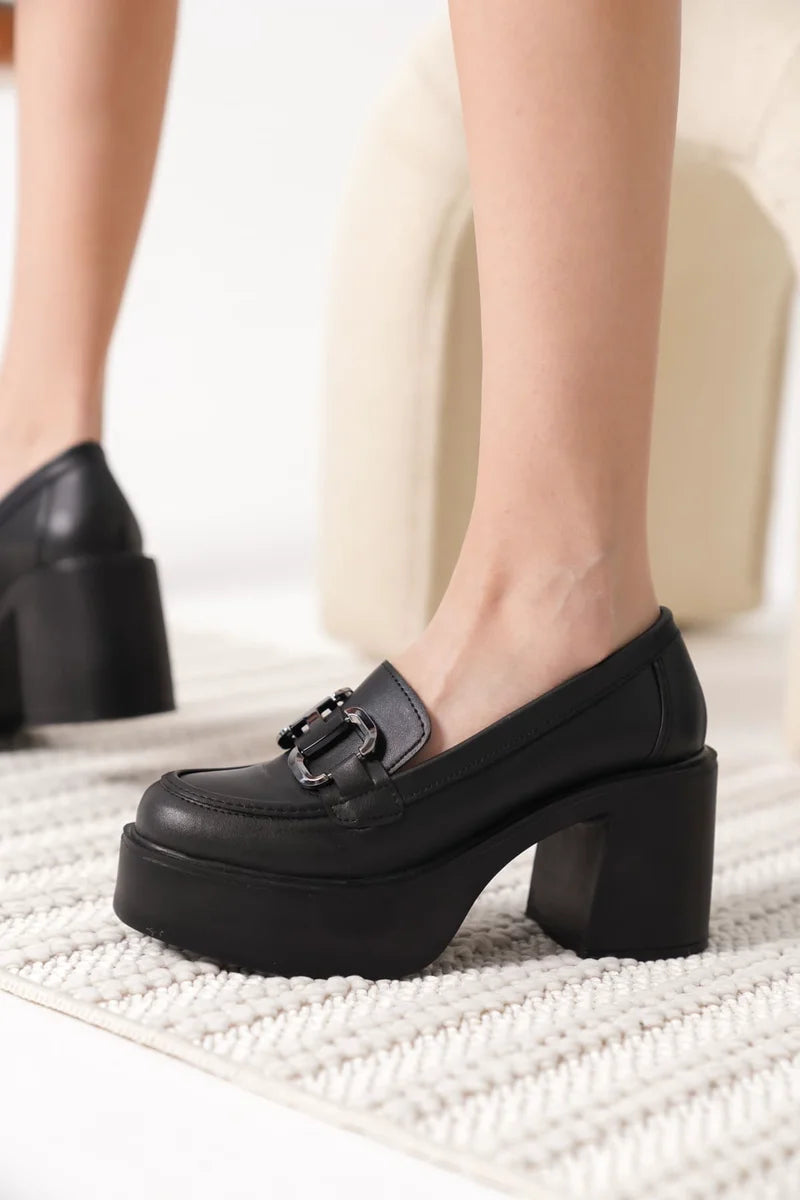 Siyah Gümüş Tokalı Kadın Loafer Kadın Ayakkabı Düz topuklu