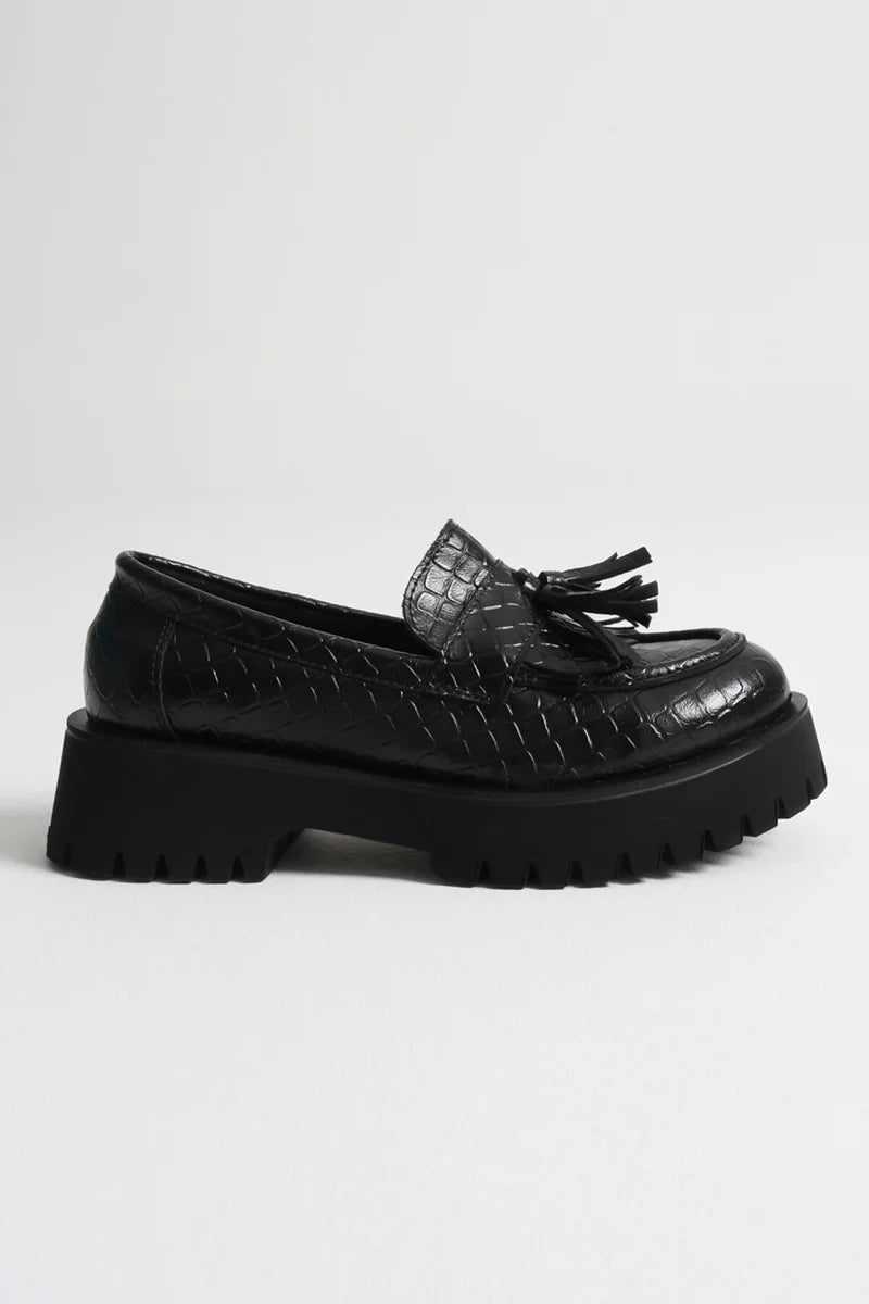 Kadın Günlük Siyah Kroko Baskılı Loafer Ayakkabı TR10MS03G