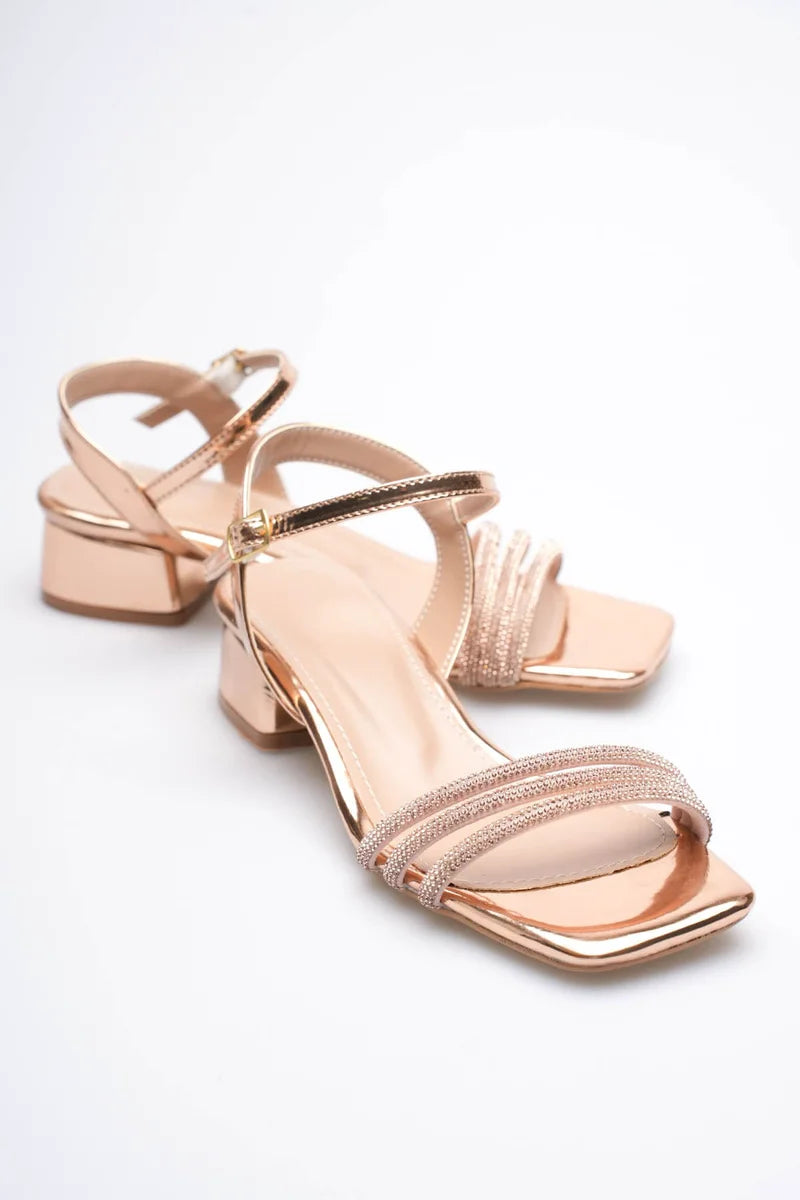 Kadın Rose Gold Taşlı Kalın Topuklu Sandalet