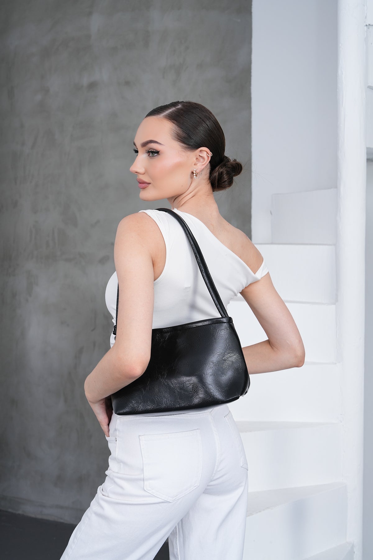 Kadın Siyah Suni Deri, Çıtçıtlı, Tek Bölmeli, Fermuarlı Makyaj Çantalı, El, Kol ve Omuz Çantası