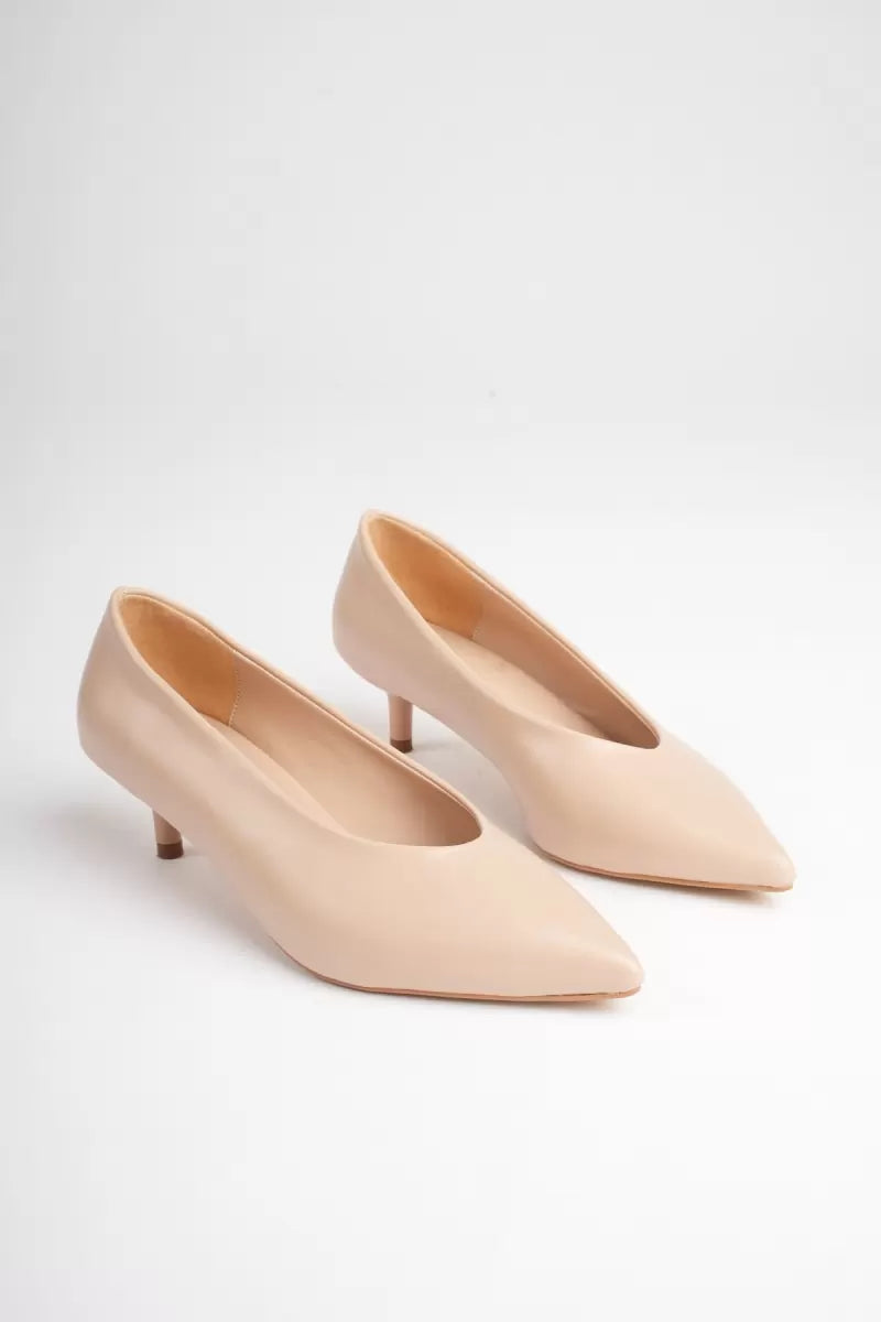 Kadın Bej İnce Topuklu Stiletto
