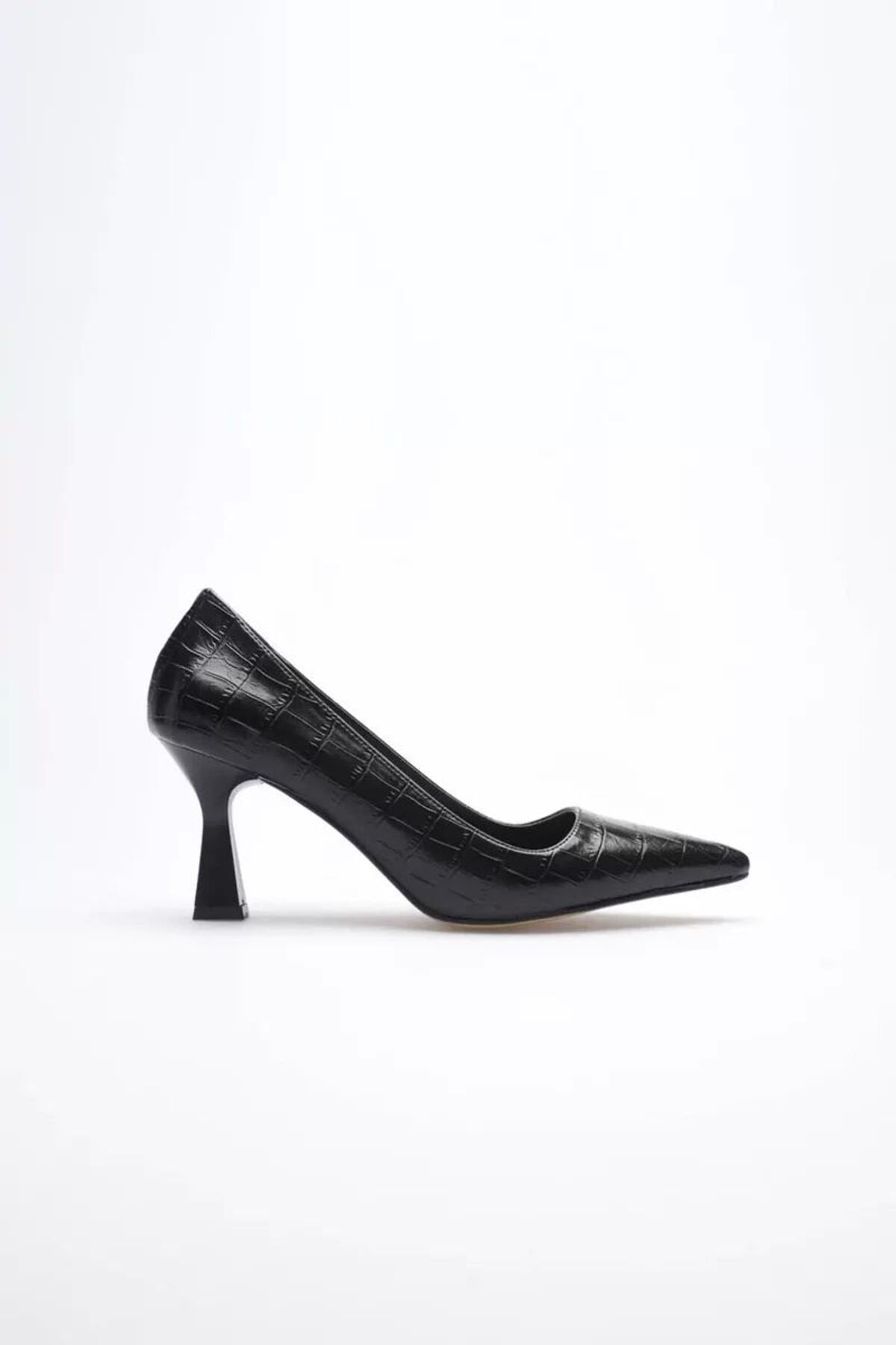Siyah Topuklu Kadın Stiletto TR20MS02A