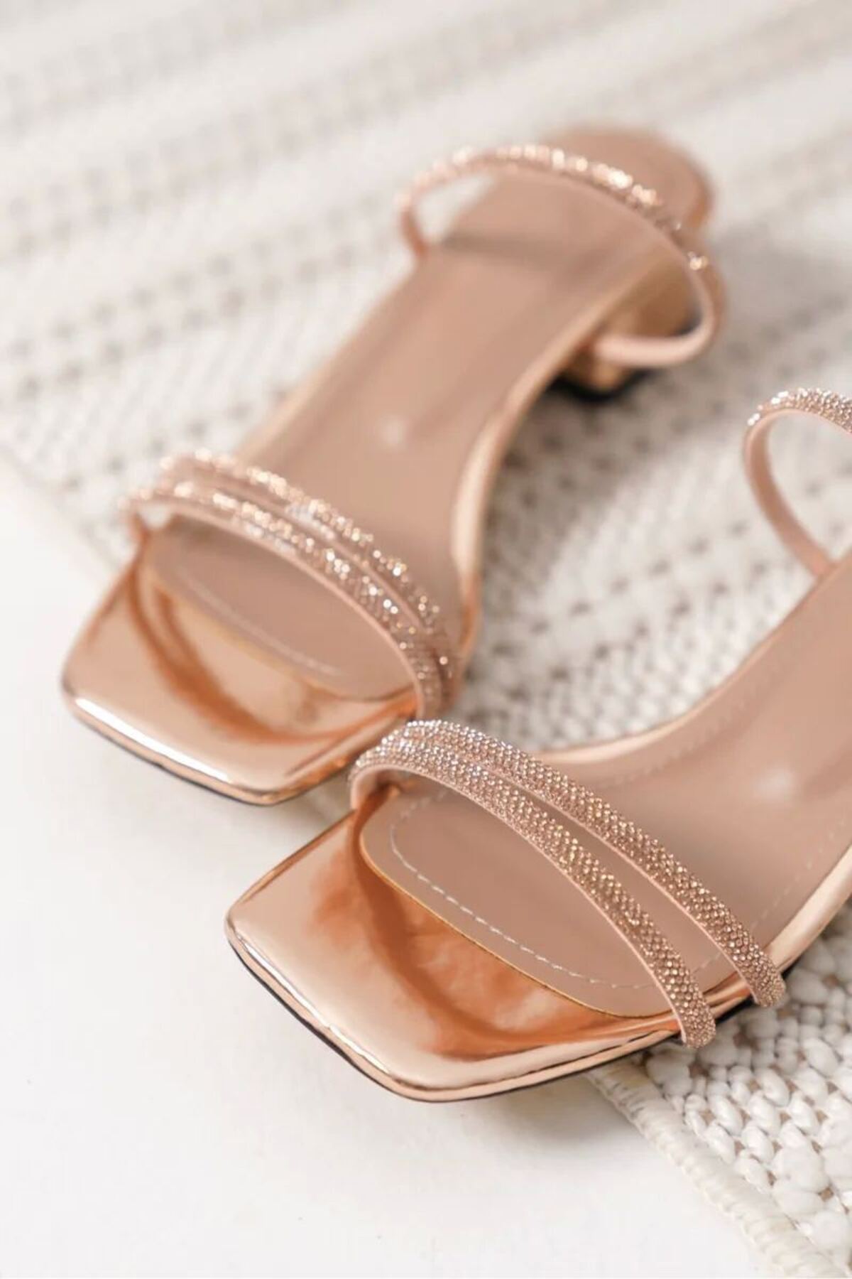 Kadın Kalın Topuklu Rose Gold Terlik