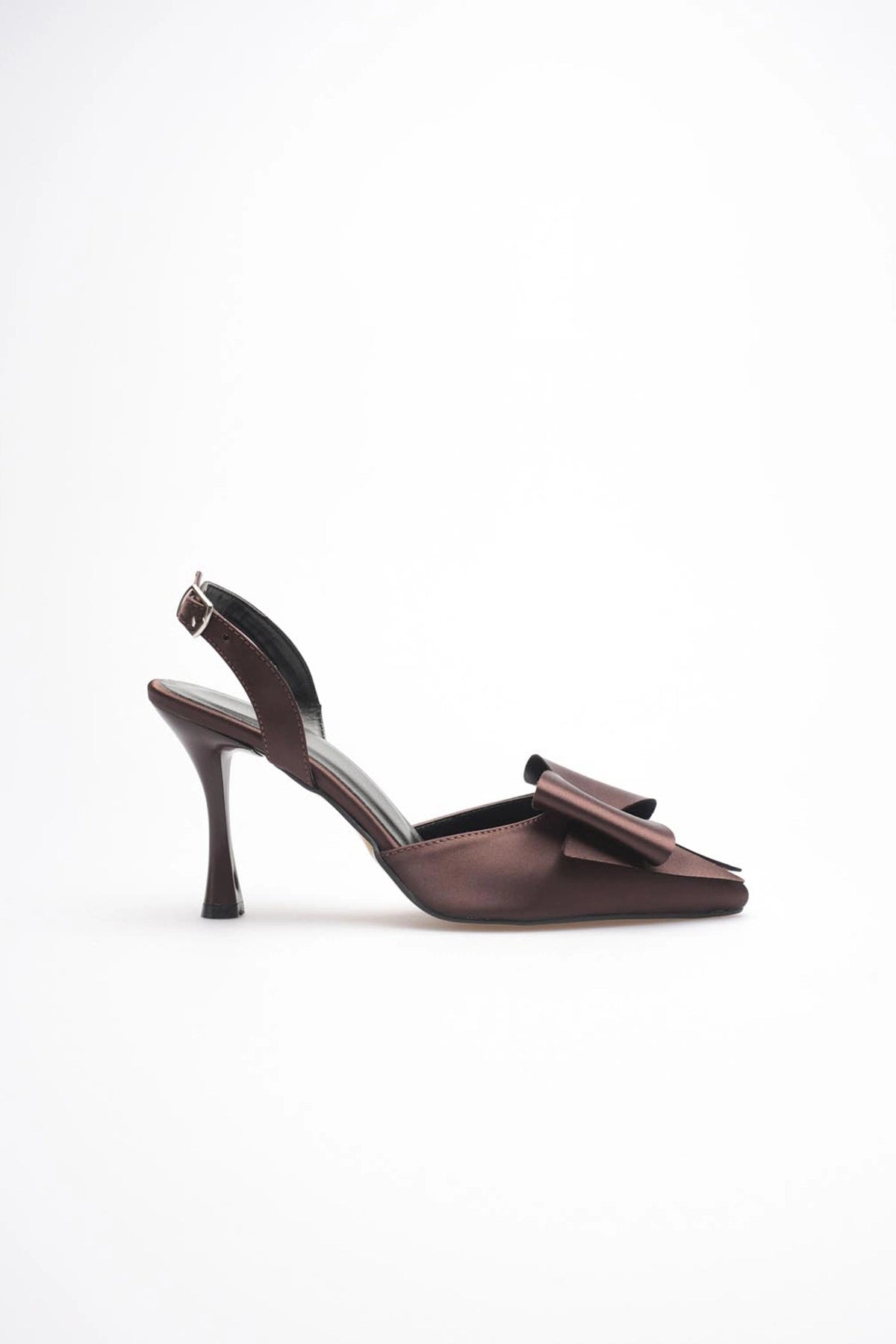 Kadın Acı Kahve Fiyonklu Saten Slingback Topuklu Ayakkabı Bantlı İnce Topuklu Sivri