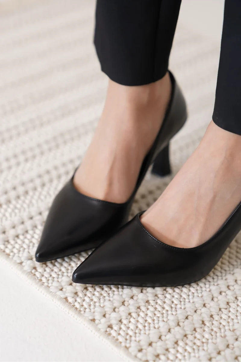 Kadın Siyah Stiletto TR12MS06A