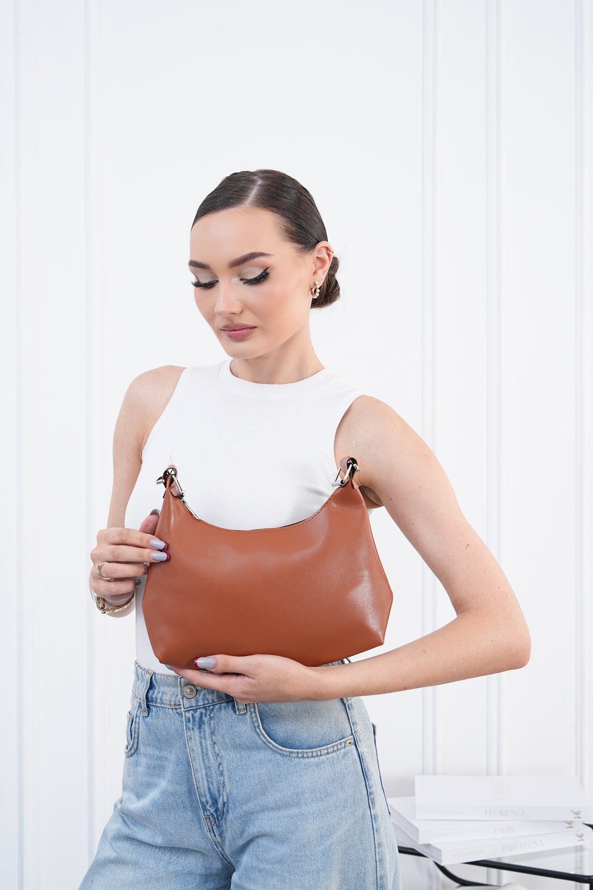 Kadın Minimalist Omuz Çantası