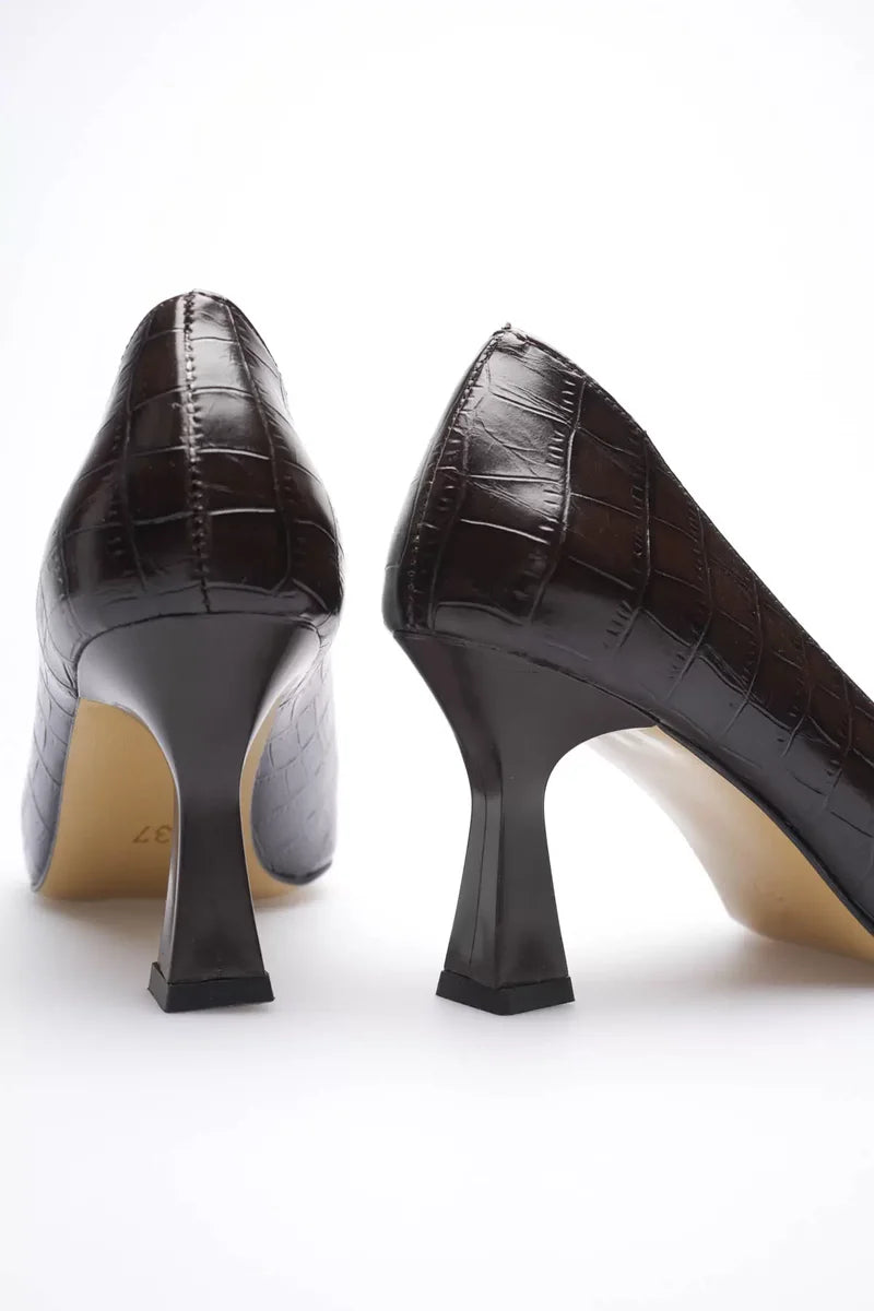 Acı Kahve Kroko Topuklu Kadın Stiletto TR20MS02G