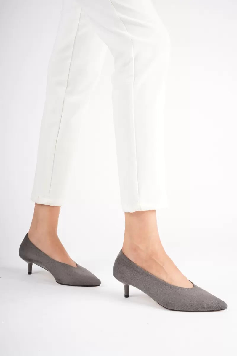 Kadın Gri Süet İnce Topuklu Stiletto
