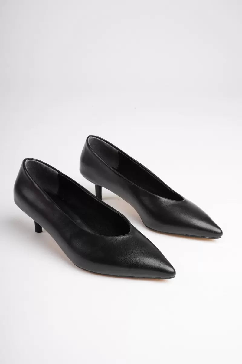 Kadın Siyah İnce Topuklu Stiletto