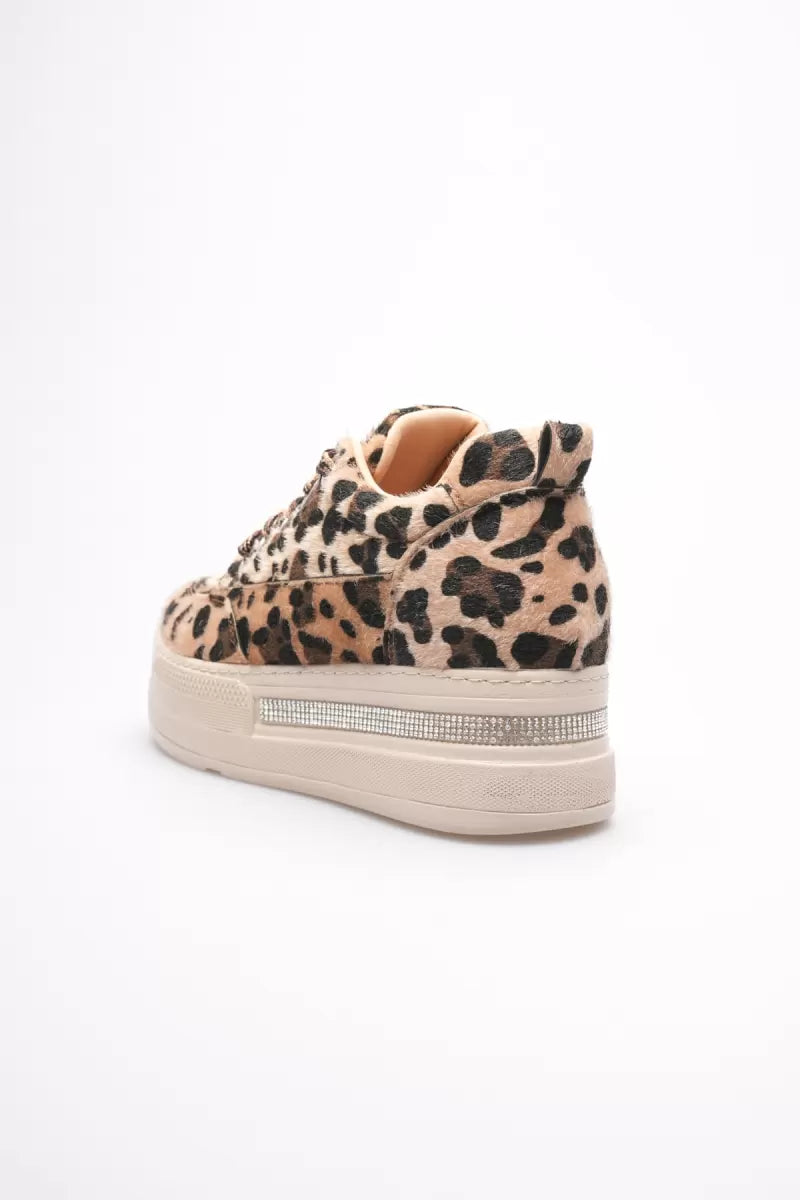 Kadın 8cm Boy Uzatan Gizli Topuklu Leopar Spor Ayakkabı TR04MS01D