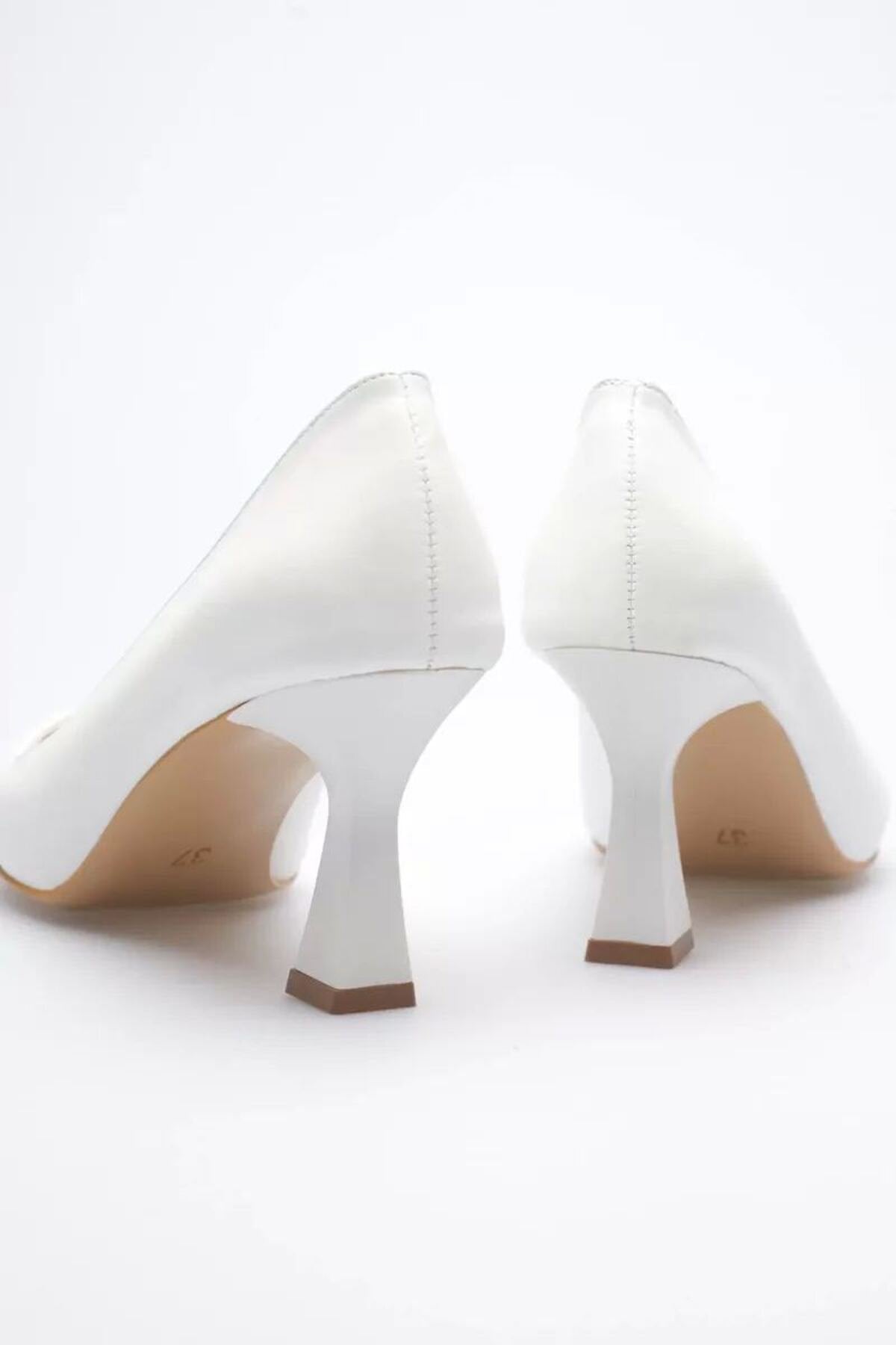 Siyah Topuklu Kadın Stiletto TR20MS02A