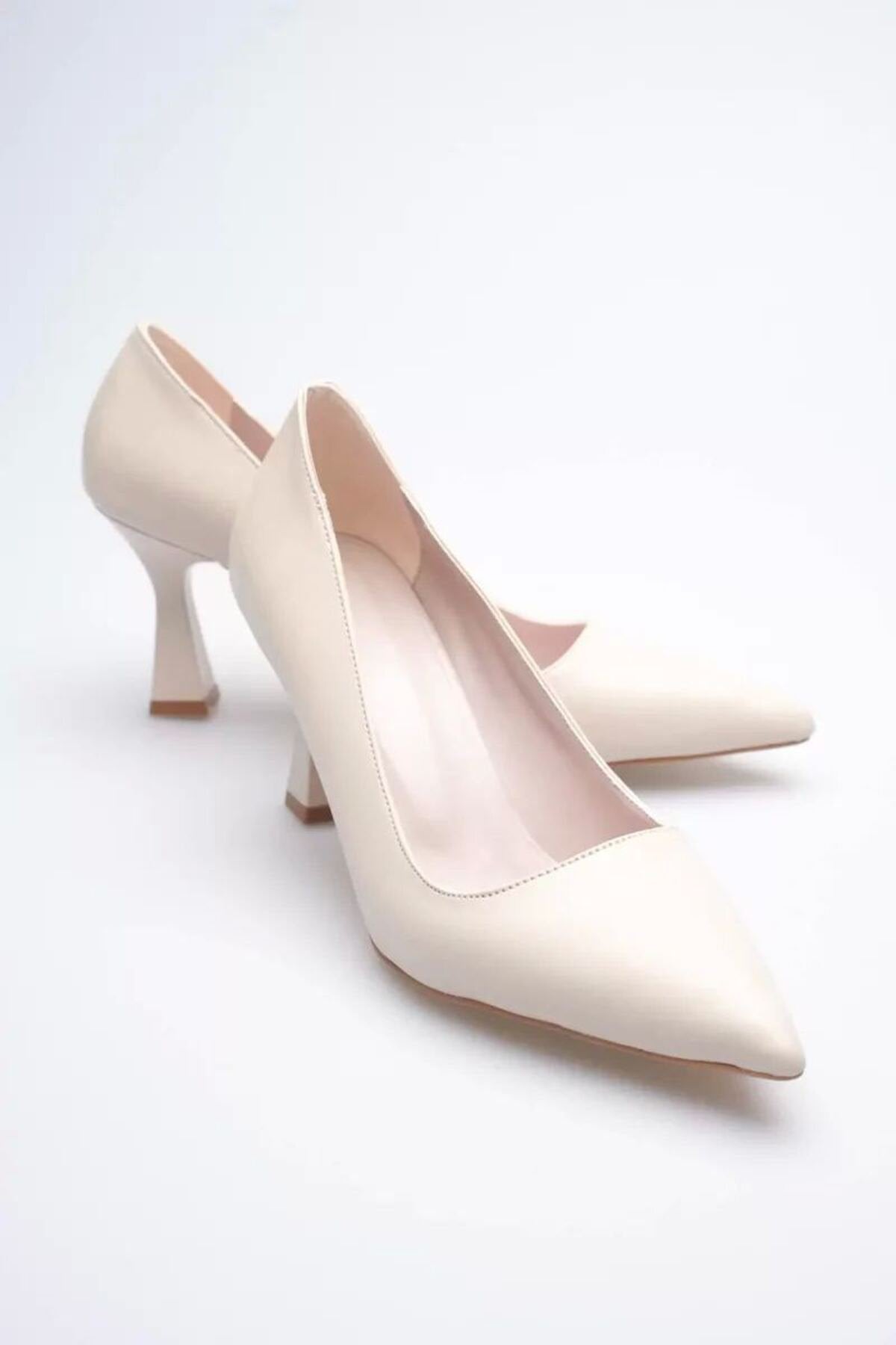 Siyah Topuklu Kadın Stiletto TR20MS02A