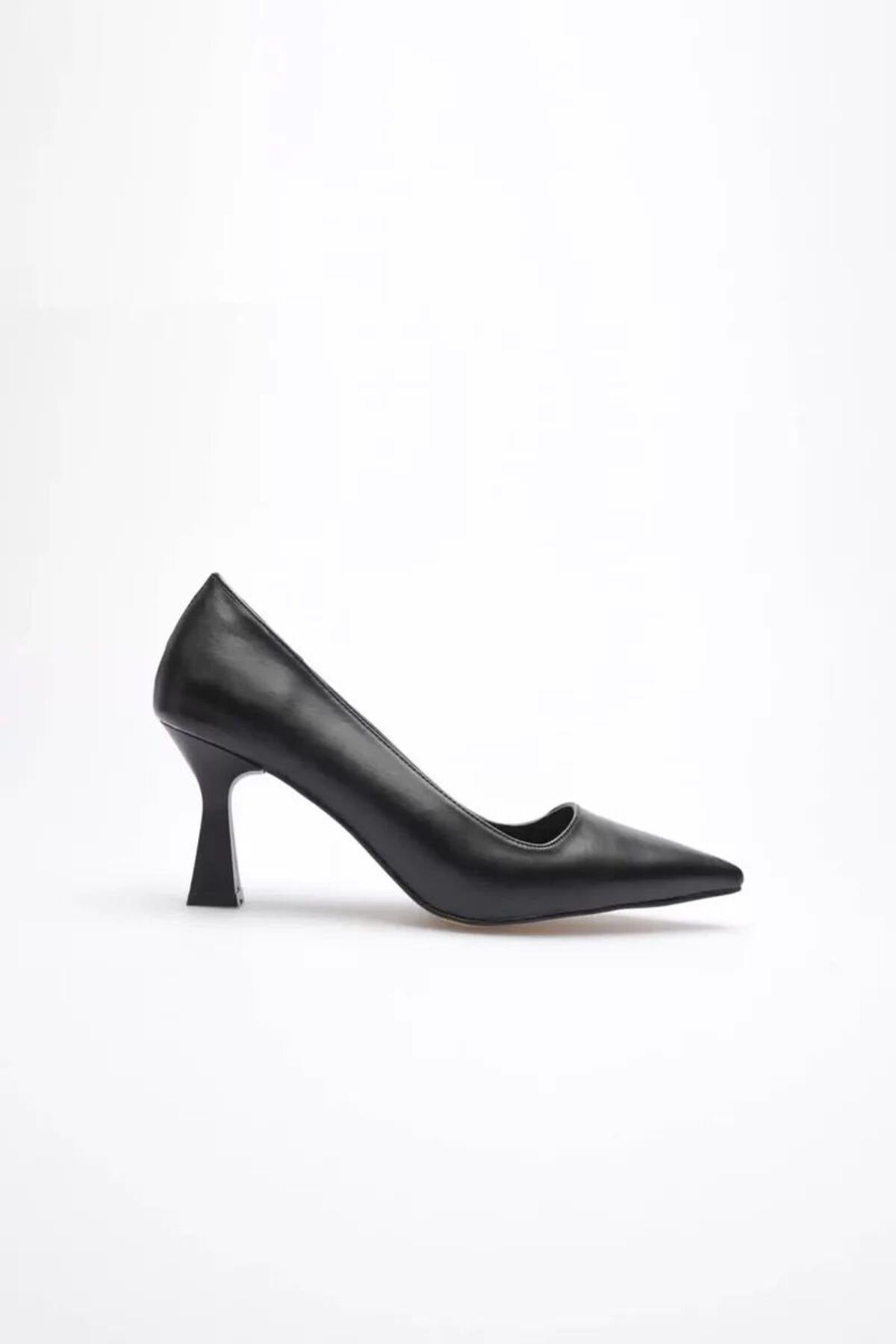 Siyah Topuklu Kadın Stiletto TR20MS02A